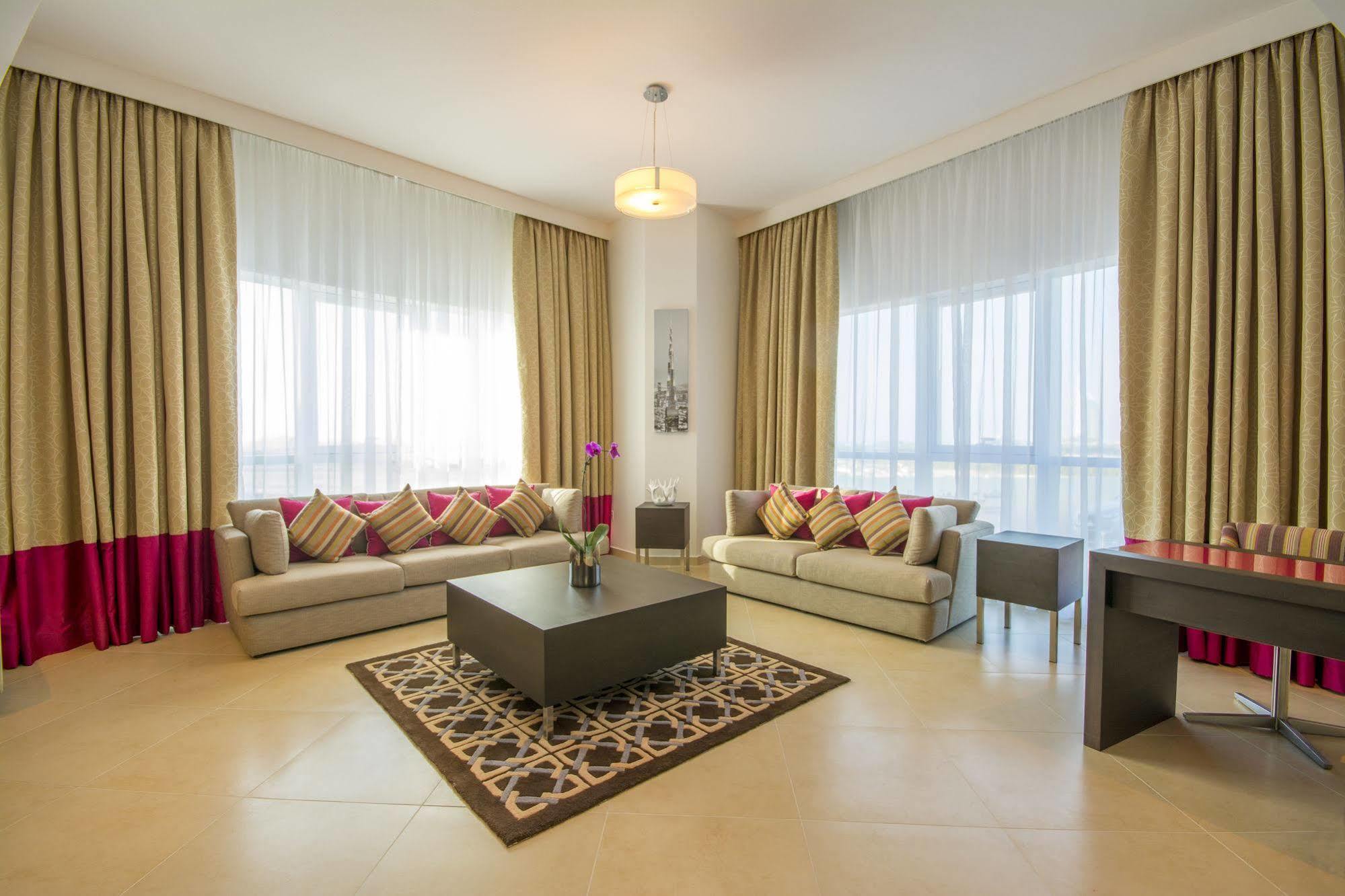 Adagio Premium Dubai Al Barsha Aparthotel Buitenkant foto